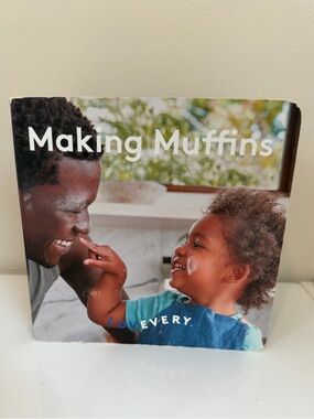 ❤️Lovevery Book - Making muffins